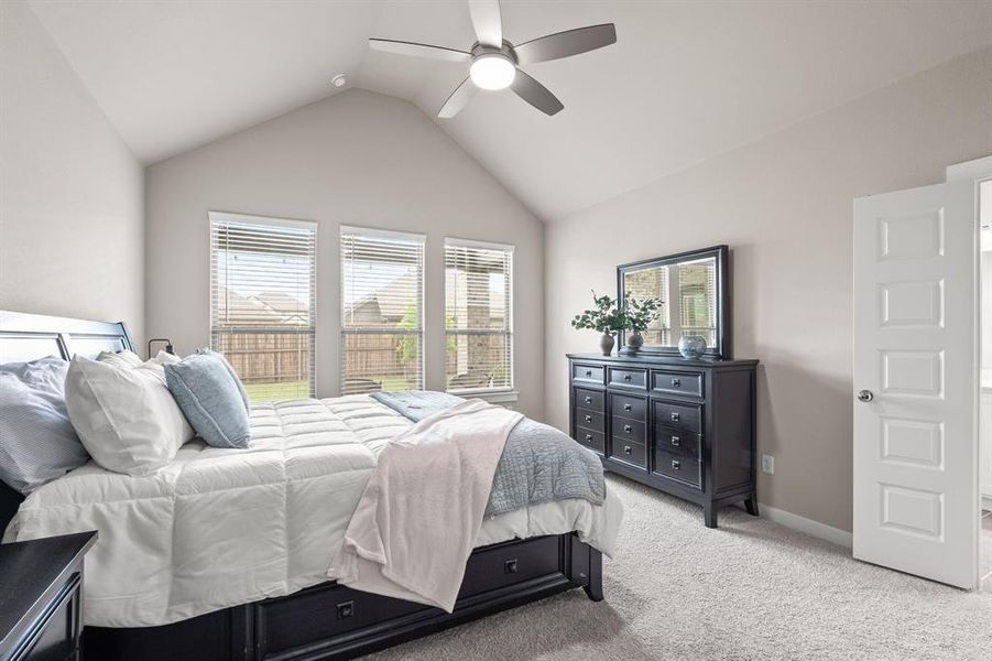 Furnished interior view inside a new home in Eastridge, McKinney (Image 18).