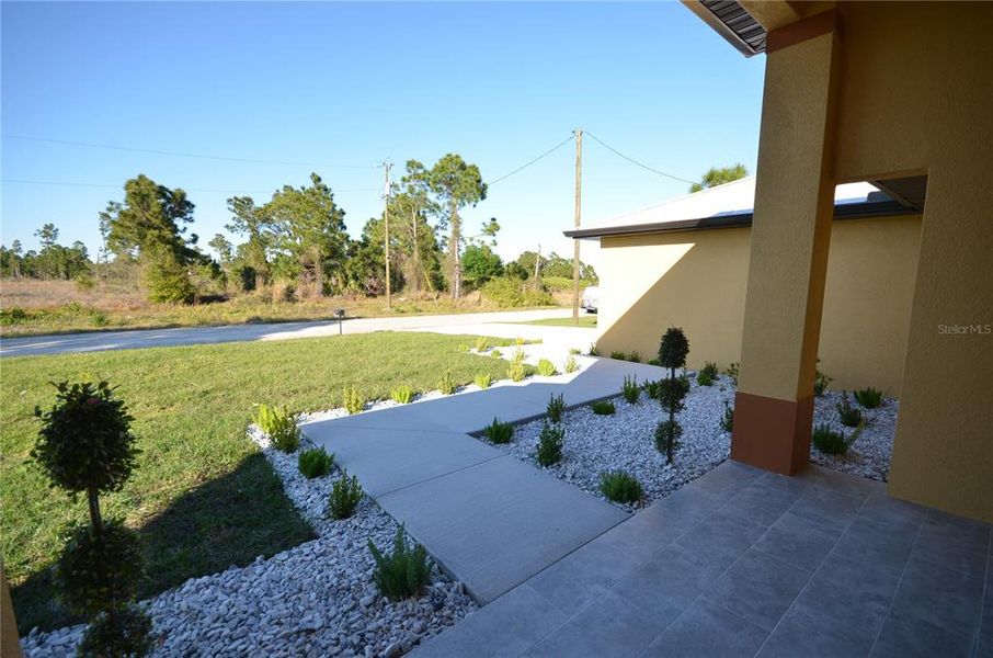 Exterior details and patio area of a home in , Lehigh Acres (Image 20).