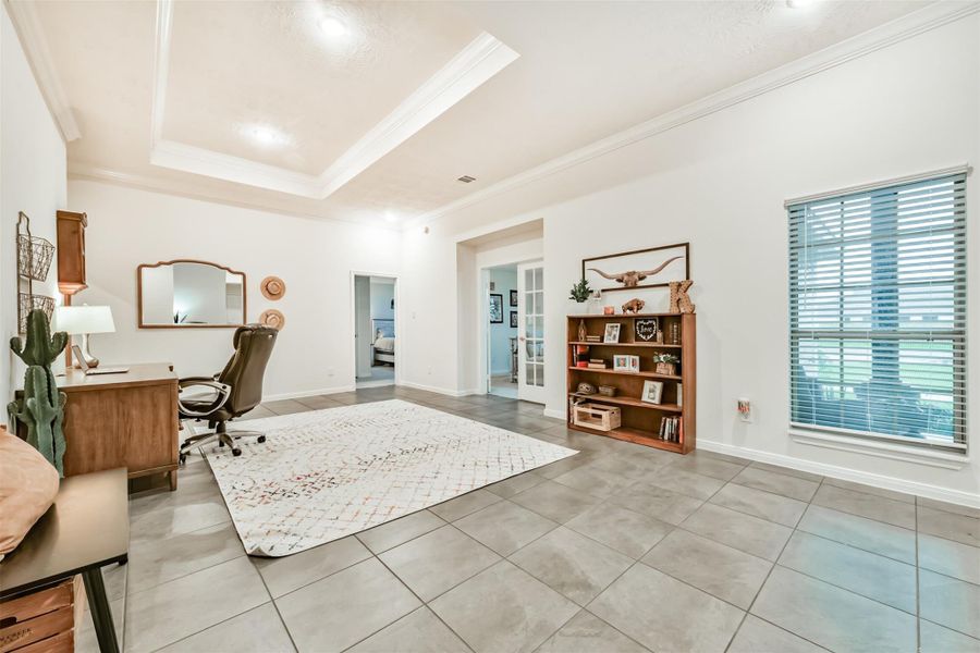 Furnished interior view inside a new home in , League City (Image 27).