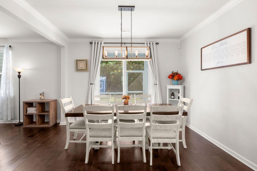 Furnished interior view inside a new home in The Ponds, Summerville (Image 34). Furnished interior view inside a new home in The Ponds, Summerville (Image 34).