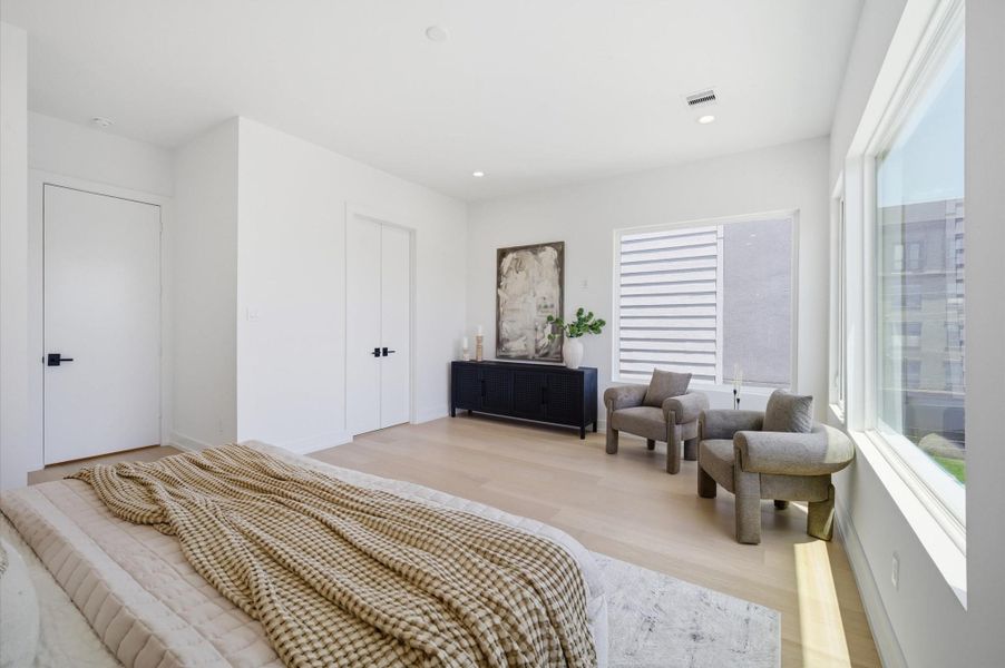 Furnished interior view inside a new home in , Houston (Image 12).