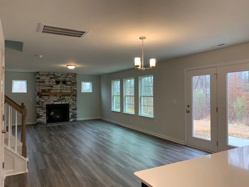 Spacious, unfurnished interior of a new home in Avondale, Greensboro (Image 9). Spacious, unfurnished interior of a new home in Avondale, Greensboro (Image 9).