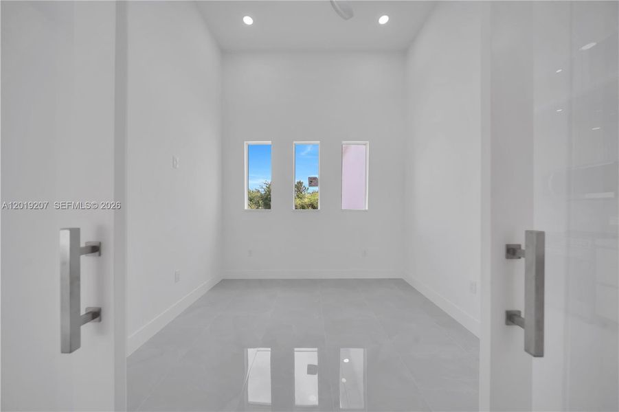 Spacious, unfurnished interior of a new home in , Lehigh Acres (Image 24). Spacious, unfurnished interior of a new home in , Lehigh Acres (Image 24).