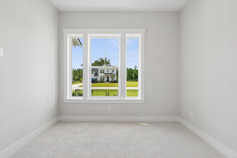 Spacious, unfurnished interior of a new home in Hidden Ponds Reserve, Awendaw (Image 25).
