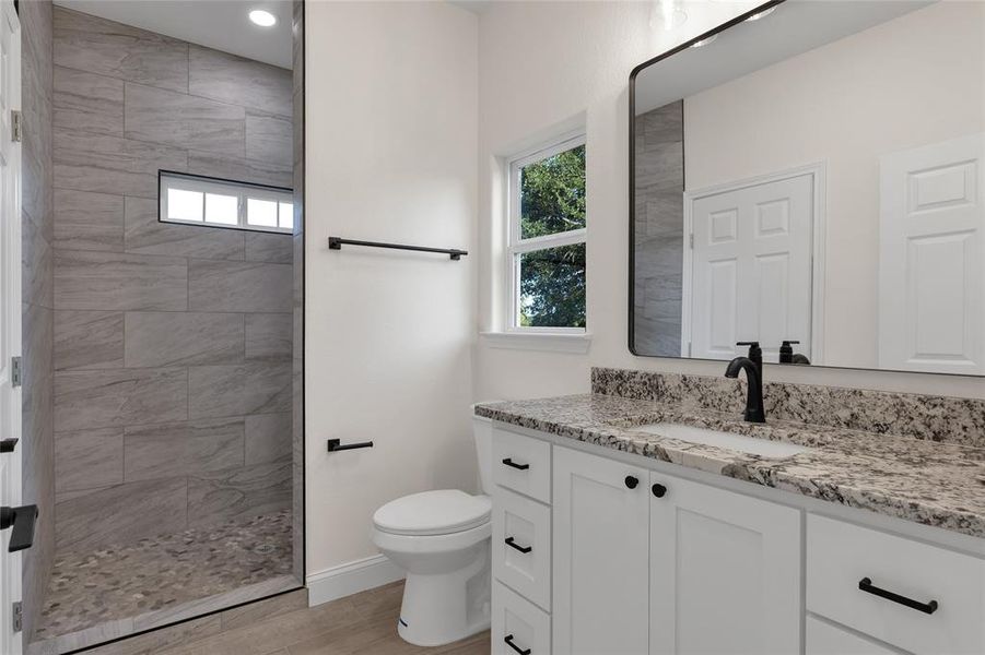 Furnished interior view inside a new home in , Mineral Wells (Image 7).