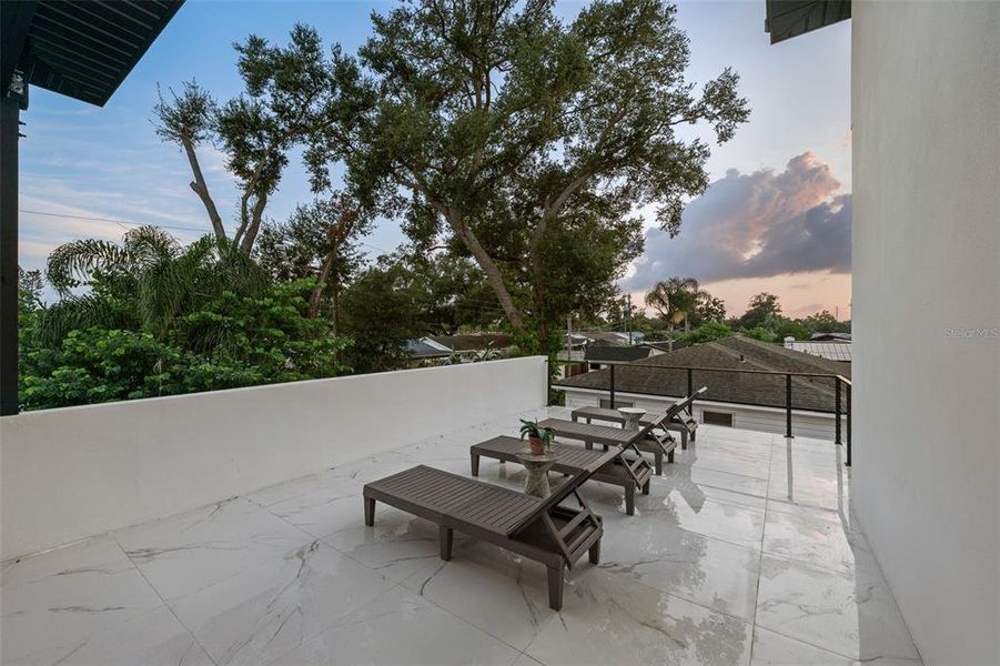 Exterior details and patio area of a home in , Tampa (Image 32).