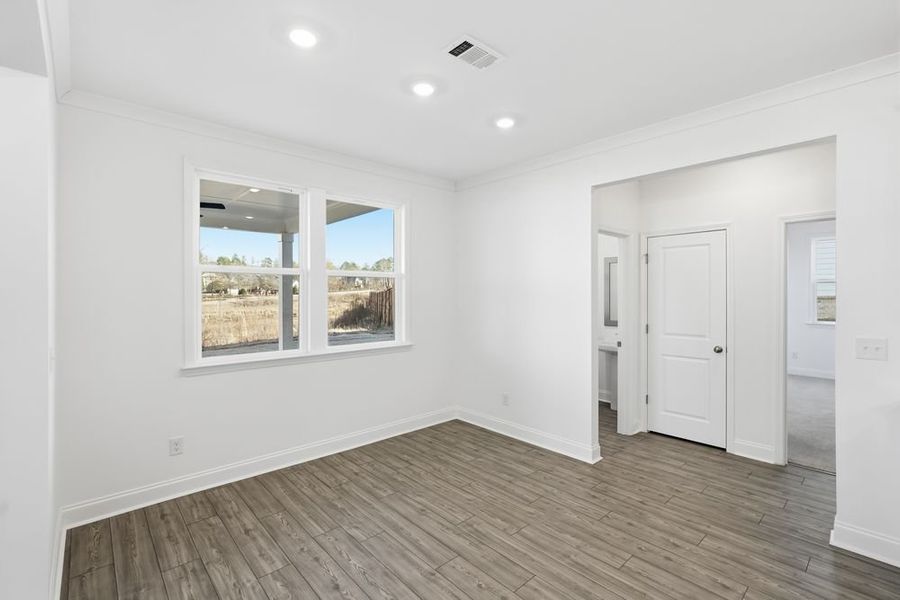 Representative unfurnished interior of a home built from the Kenwood by Taylor Morrison in Reserve at Hickory Walk, Kennesaw (Image 16). Representative unfurnished interior of a home built from the Kenwood by Taylor Morrison in Reserve at Hickory Walk, Kennesaw (Image 16).