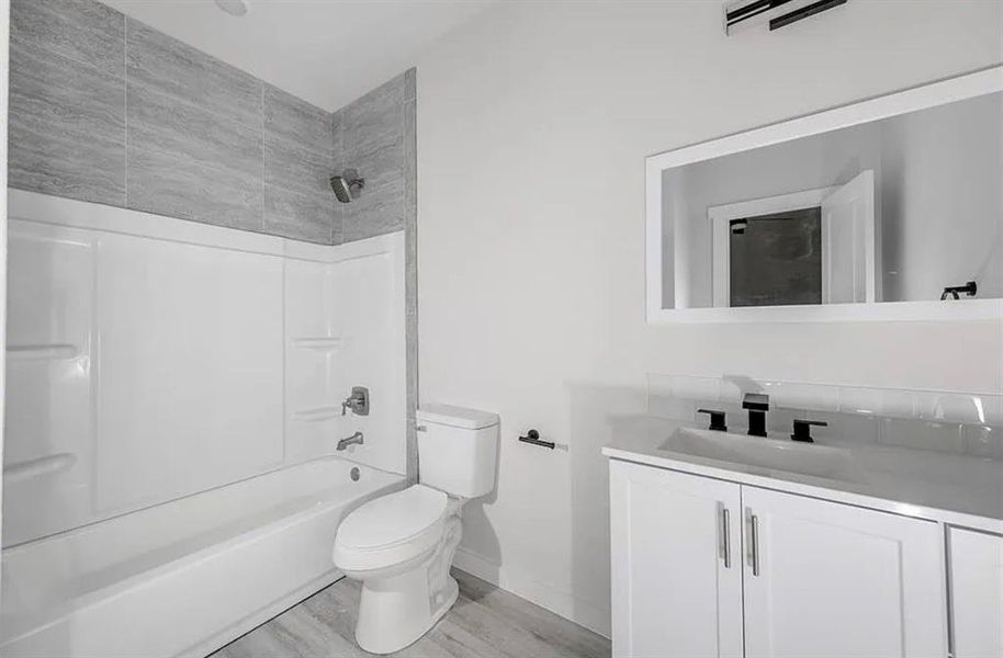 Furnished interior view inside a new home in , Mabank (Image 2). Furnished interior view inside a new home in , Mabank (Image 2).