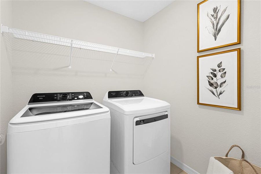 Close-up of interior finishes inside a home in Lennar at Turnleaf, Punta Gorda (Image 18).