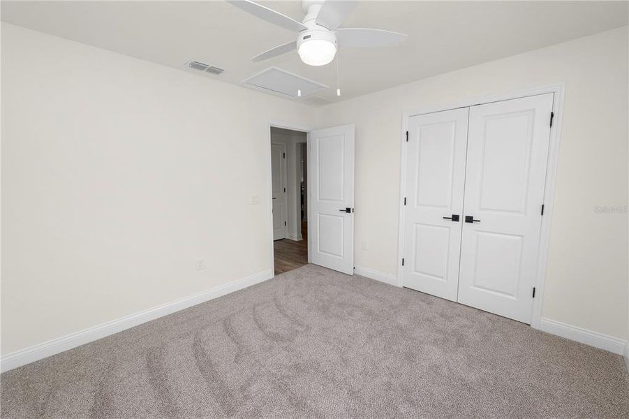 Spacious, unfurnished interior of a new home in , Eagle Lake (Image 19).