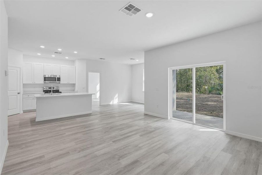 Spacious, unfurnished interior of a new home in , Sorrento (Image 13).