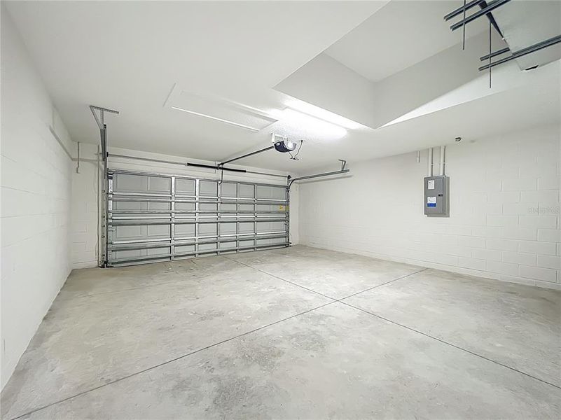 Spacious, unfurnished interior of a new home in , Citrus Springs (Image 51). Spacious, unfurnished interior of a new home in , Citrus Springs (Image 51).