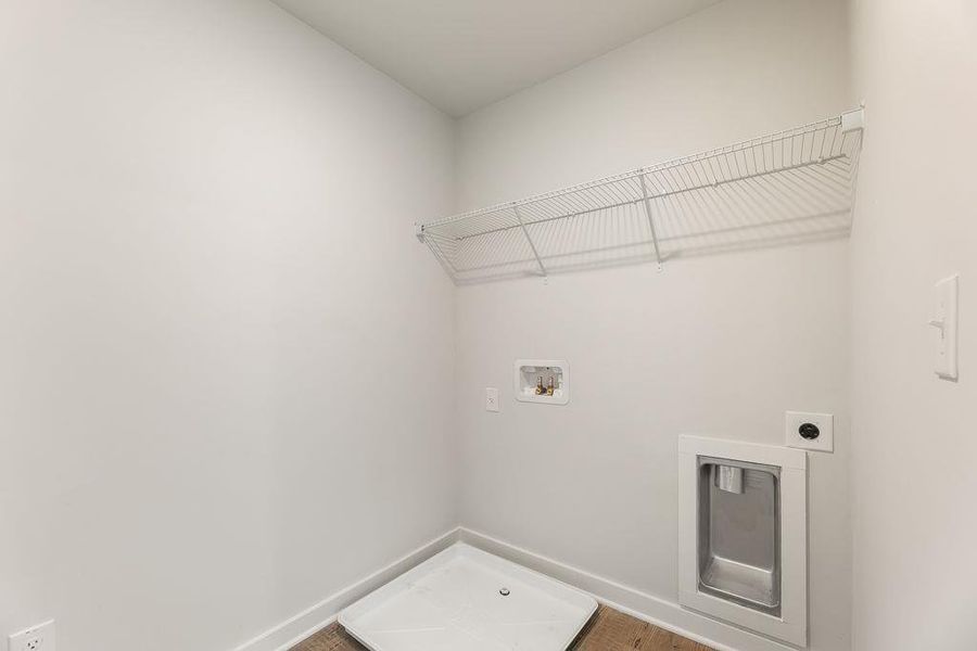 Spacious, unfurnished interior of a new home in The Estates at Gainesville Township, Gainesville (Image 19).