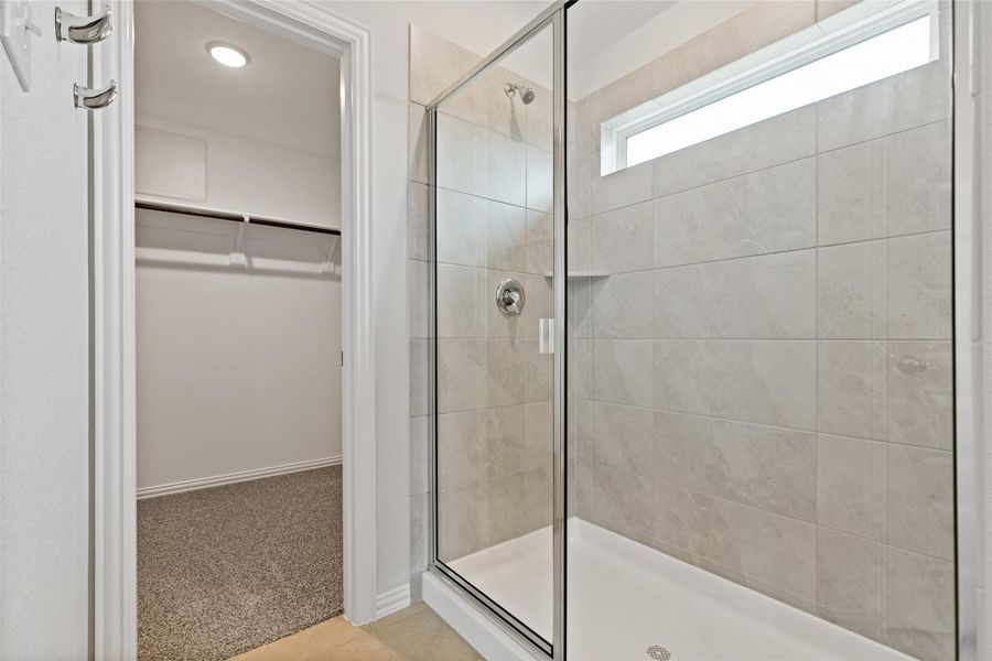 Close-up of interior finishes inside a home in Oakwood Estates, Waller (Image 17).