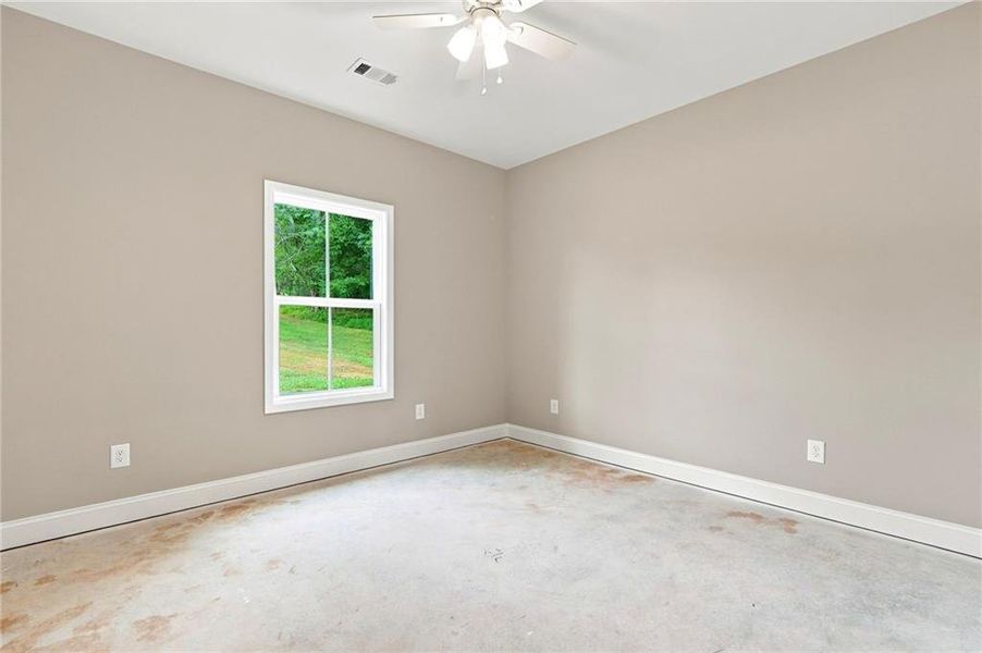 Spacious, unfurnished interior of a new home in , Jasper (Image 35).