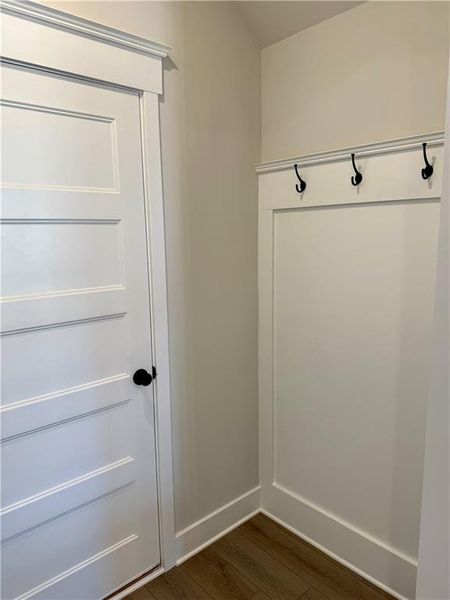 Spacious, unfurnished interior of a new home in Ponderosa Farms Estates, Gainesville (Image 16).