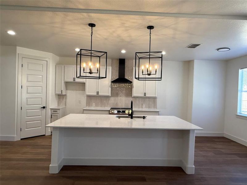 Furnished interior view inside a new home in , Mineral Wells (Image 3).