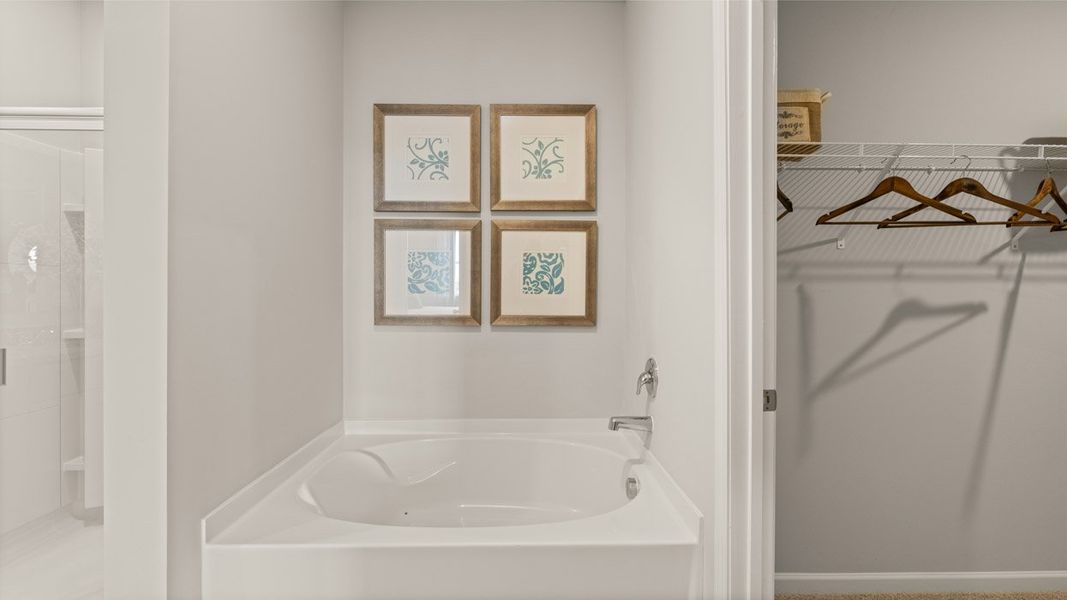 Representative furnished interior of a home built from the Cali by D.R. Horton in Highland Hills, Graniteville (Image 15).