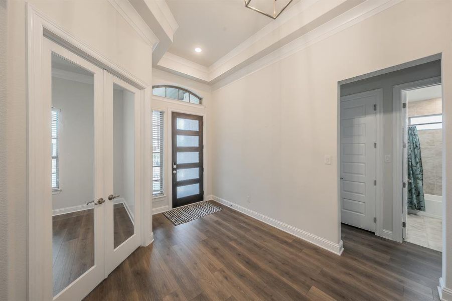 Spacious, unfurnished interior of a new home in Karis, Crowley (Image 17).