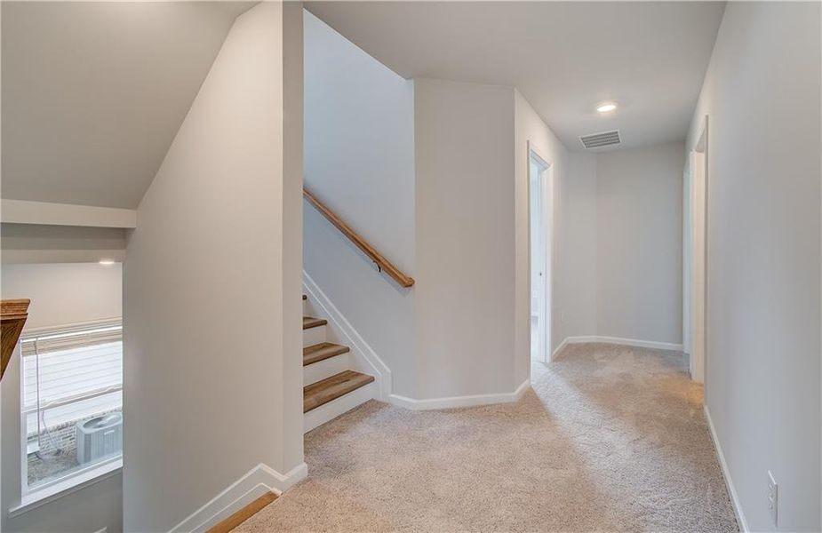 Spacious, unfurnished interior of a new home in Cooper Park, McDonough (Image 29).