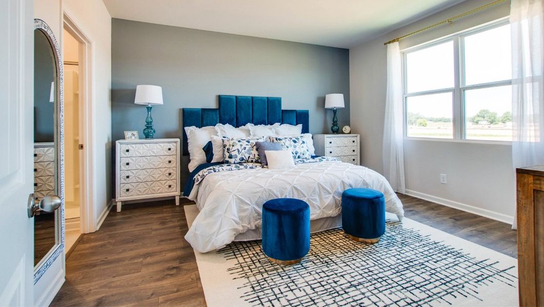 Representative furnished interior of a home built from the ASTOR by D.R. Horton in Nexus South, Gallatin (Image 15).