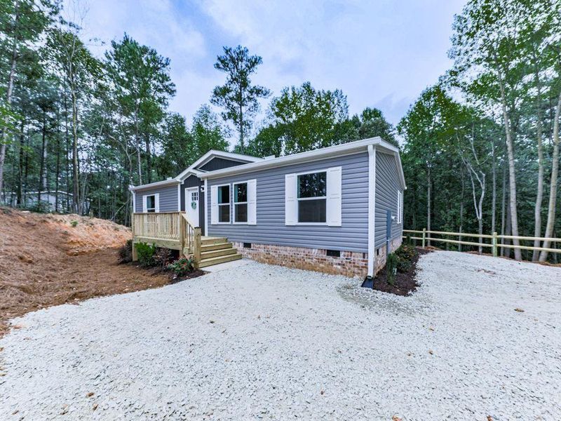 Exterior details and patio area of a home in , Jasper (Image 3).