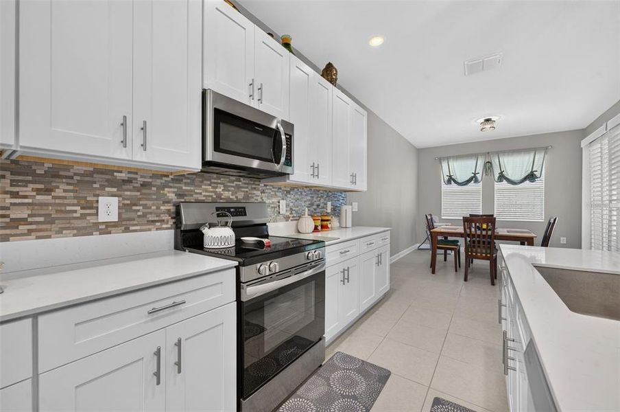 Furnished interior view inside a new home in Bronson's Ridge, Apopka (Image 17).