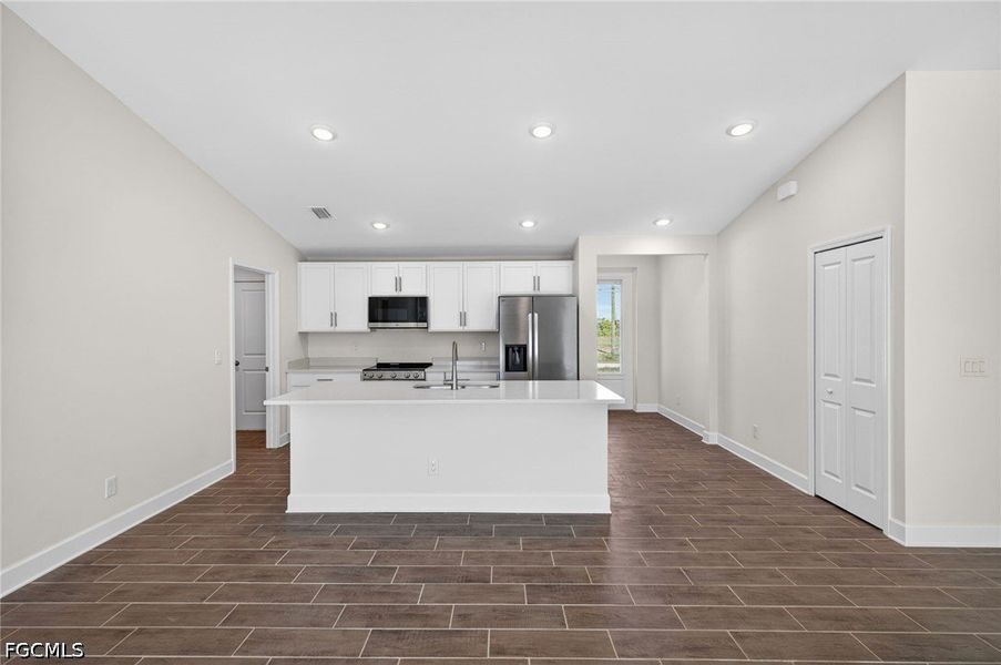 Furnished interior view inside a new home in Cape Coral, Cape Coral (Image 6).