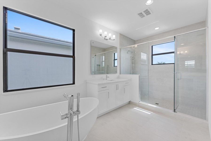 Furnished interior view inside a new home in , Boca Raton (Image 31). Furnished interior view inside a new home in , Boca Raton (Image 31).