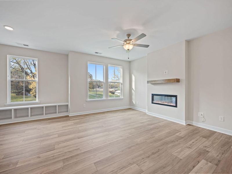 Spacious, unfurnished interior of a new home in Camden Park, Knightdale (Image 35).