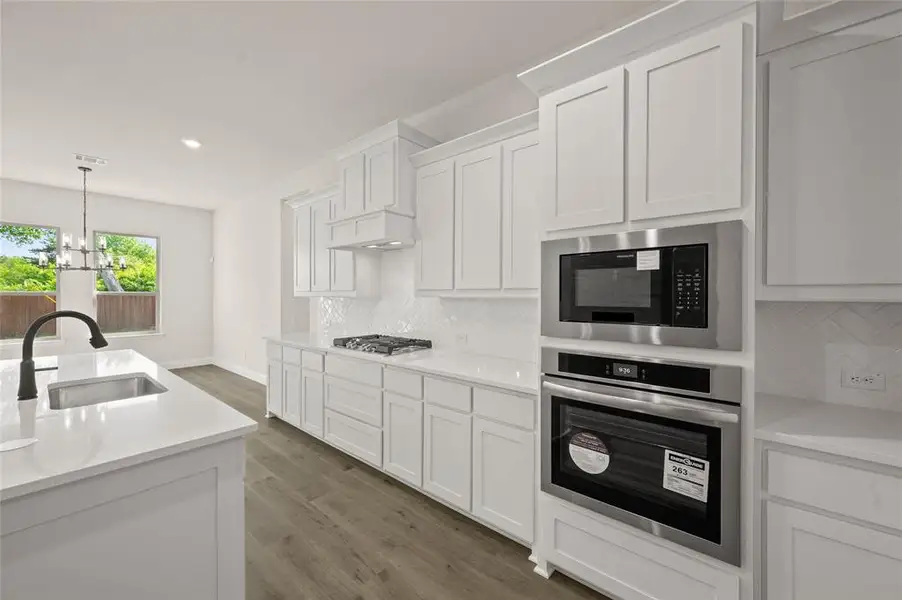 951 Richard Pittmon- Kitchen-3 951 Richard Pittmon- Kitchen-3