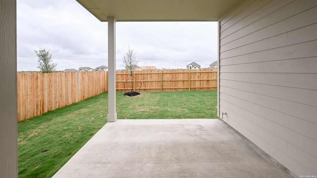 Exterior details and patio area of a home in The Parklands, Schertz (Image 3).