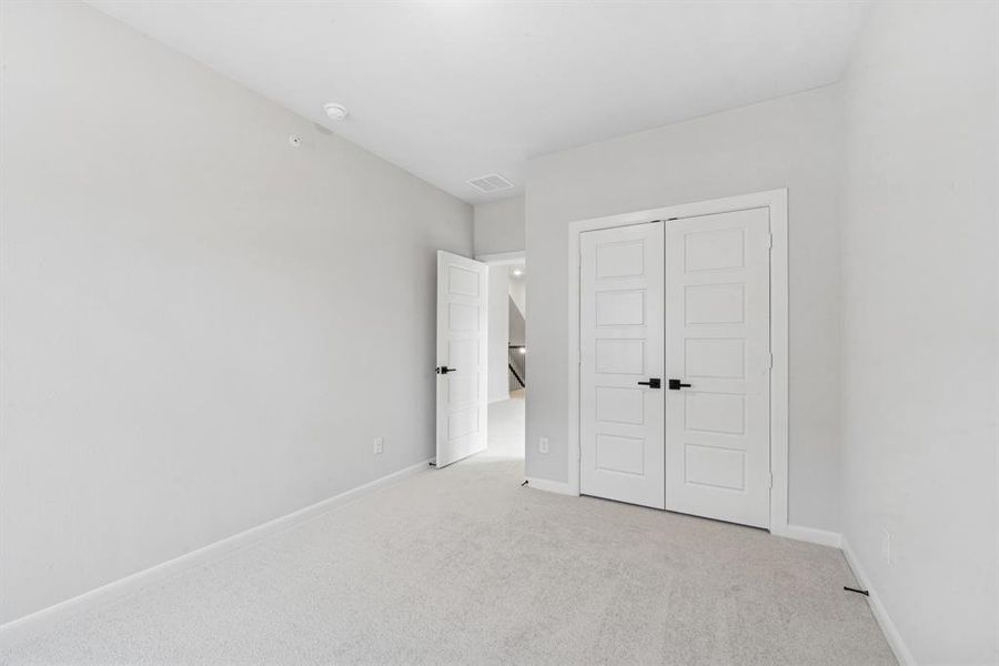 Spacious, unfurnished interior of a new home in Hillside at Las Colinas, Irving (Image 12). Spacious, unfurnished interior of a new home in Hillside at Las Colinas, Irving (Image 12).