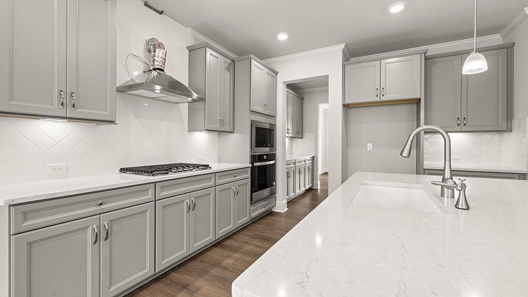 Representative furnished interior of a home built from the BELLVIEW by D.R. Horton in Hamptons at Riverwood South, Dallas (Image 10).