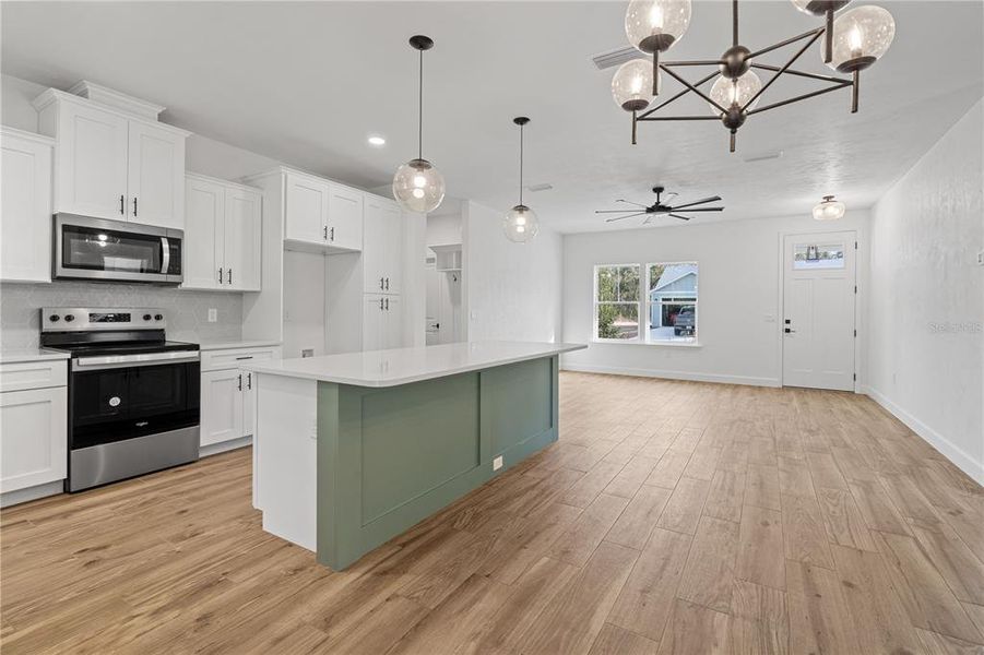 Furnished interior view inside a new home in , Bronson (Image 5).