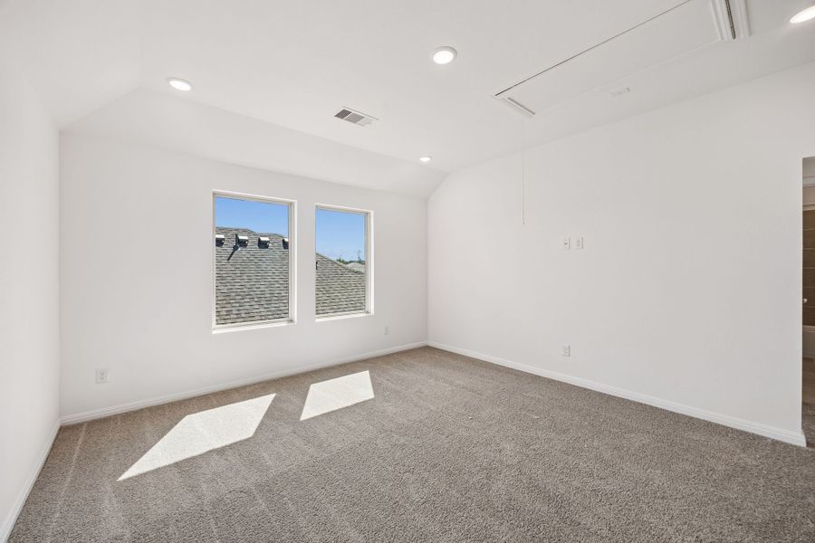 Spacious, unfurnished interior of a new home in Riviera Pines, Huffman (Image 21). Spacious, unfurnished interior of a new home in Riviera Pines, Huffman (Image 21).