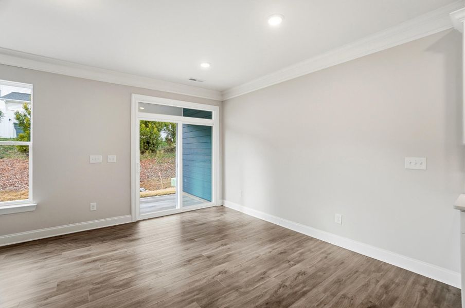 Spacious, unfurnished interior of a new home in Harrisburg Village Townhomes, Harrisburg (Image 39).