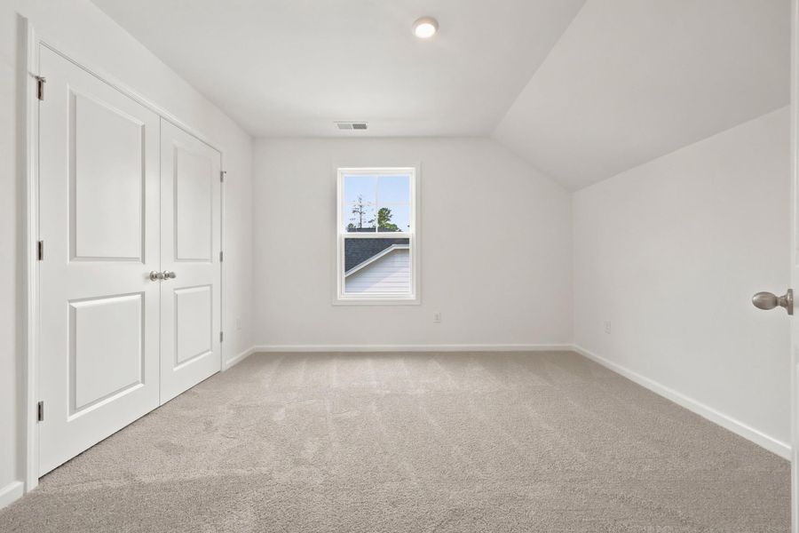 Spacious, unfurnished interior of a new home in Westwood Reserve, Conway (Image 28).