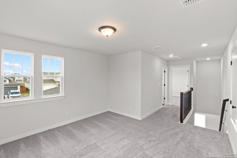Spacious, unfurnished interior of a new home in August Fields, New Braunfels (Image 27). Spacious, unfurnished interior of a new home in August Fields, New Braunfels (Image 27).