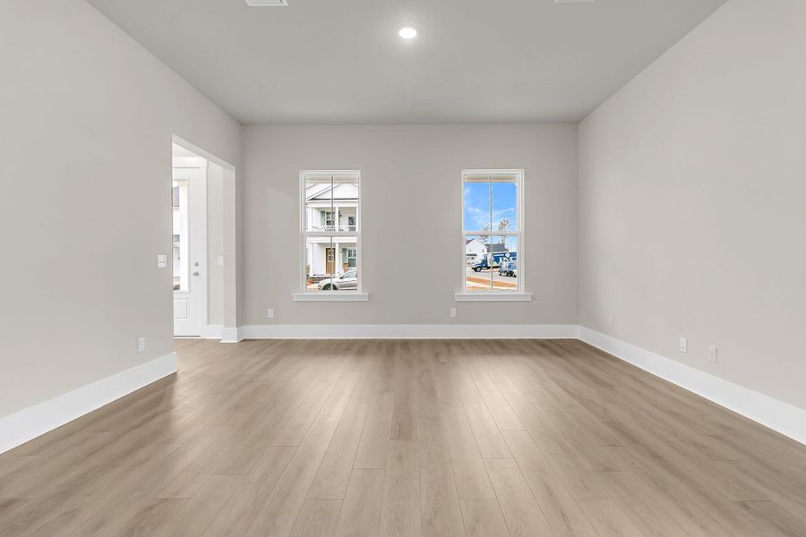 Spacious, unfurnished interior of a new home in Midtown at Nexton, Summerville (Image 24).