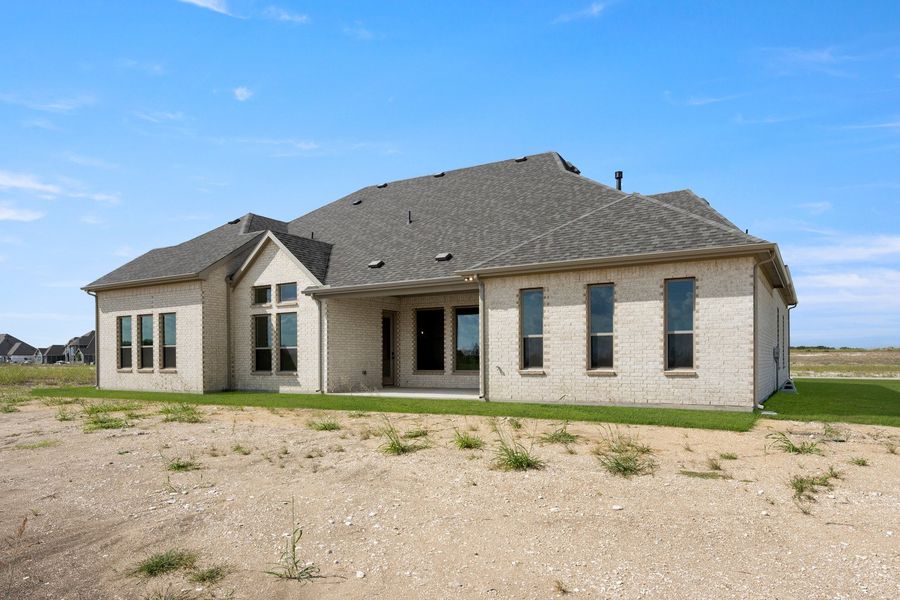 Exterior details and patio area of a home in Levante - 1 Acre Lots, Waxahachie (Image 27).