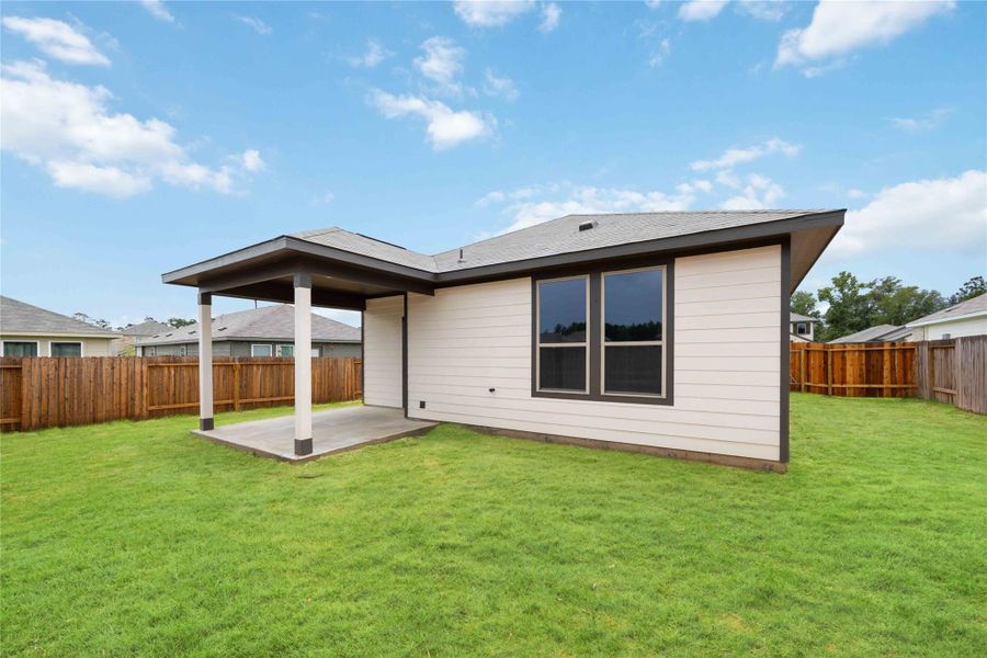 Image 25 of a home in Meadow Park.