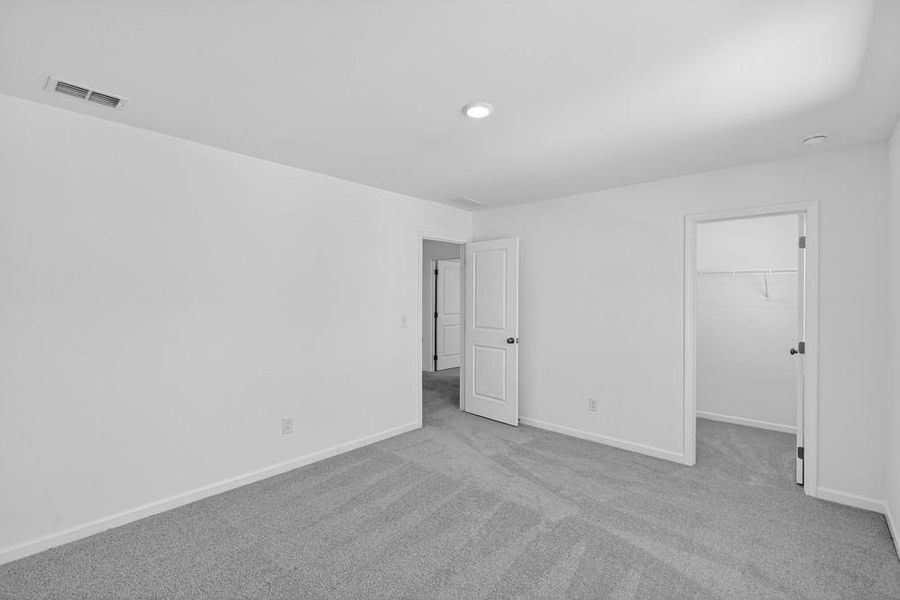 Spacious, unfurnished interior of a new home in Heritage River, Euharlee (Image 29). Spacious, unfurnished interior of a new home in Heritage River, Euharlee (Image 29).
