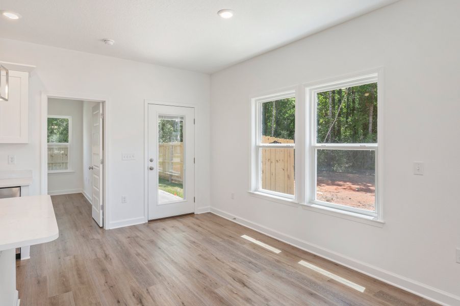 Representative unfurnished interior of a home built from the Franklin by CJL Homes in Blossom Grove, Crestview (Image 12).