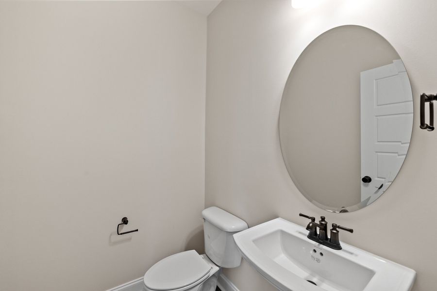 Representative furnished interior of a home built from the The Chandler by RobuckHomes in Baylee Ridge, Selma (Image 135).