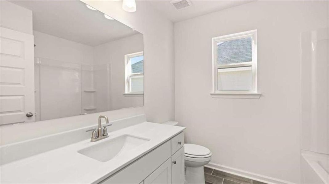 Furnished interior view inside a new home in Water Oak Estates, Lawrenceville (Image 8).