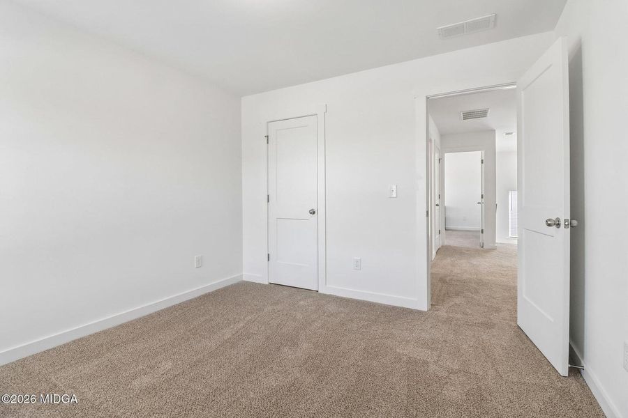 Spacious, unfurnished interior of a new home in Robins Estates, Warner Robins (Image 46).
