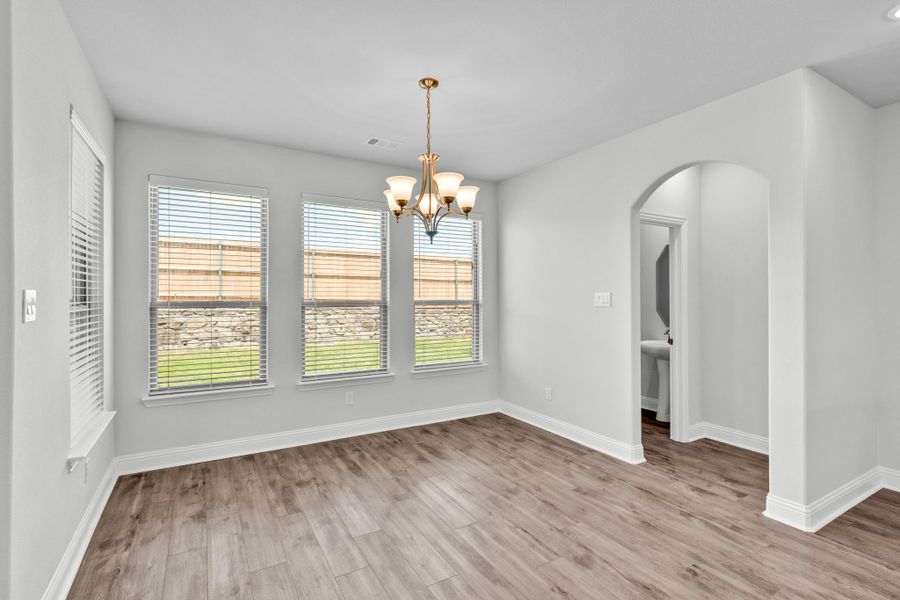 Spacious, unfurnished interior of a new home in Summerwood, Red Oak (Image 21). Spacious, unfurnished interior of a new home in Summerwood, Red Oak (Image 21).
