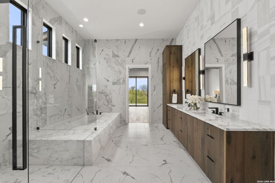 Furnished interior view inside a new home in , Boerne (Image 45).