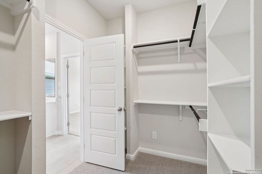 Image 32 of a home in Catalina.